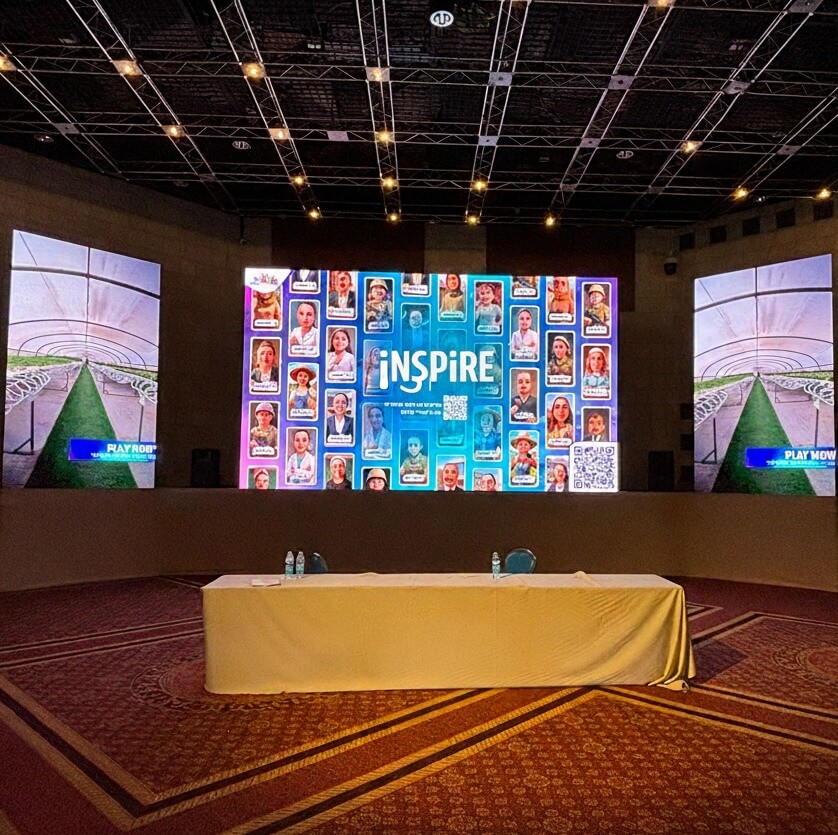 קיר שיתופי לאירועים עם AI